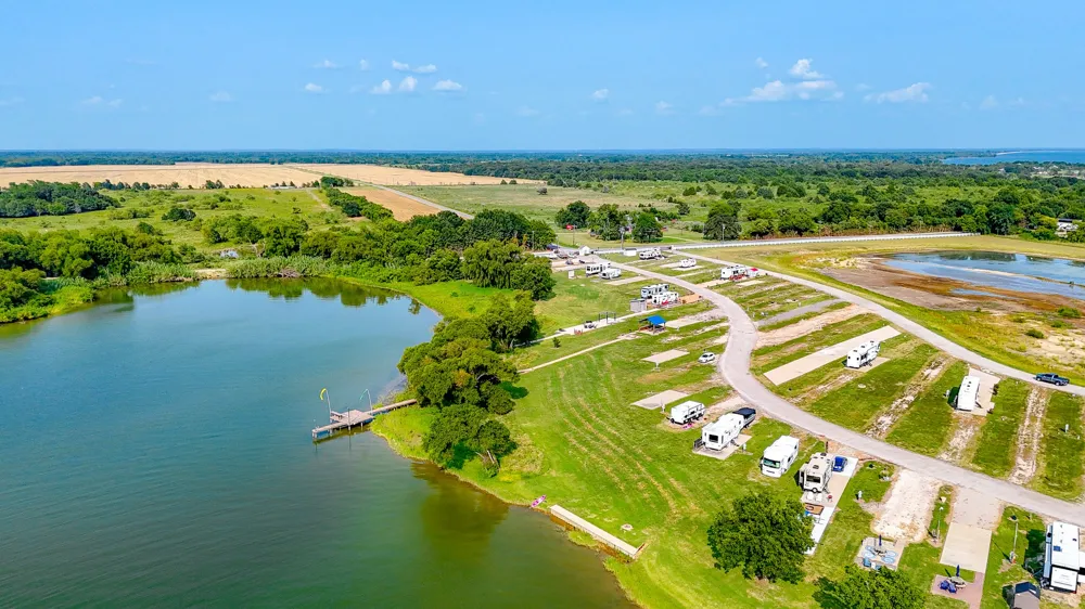 5098 Waterfront Road Kerens, TX 75144