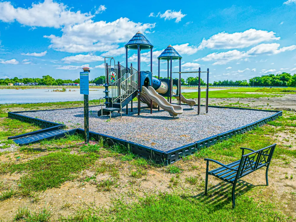 5098 Waterfront Road Kerens, TX 75144