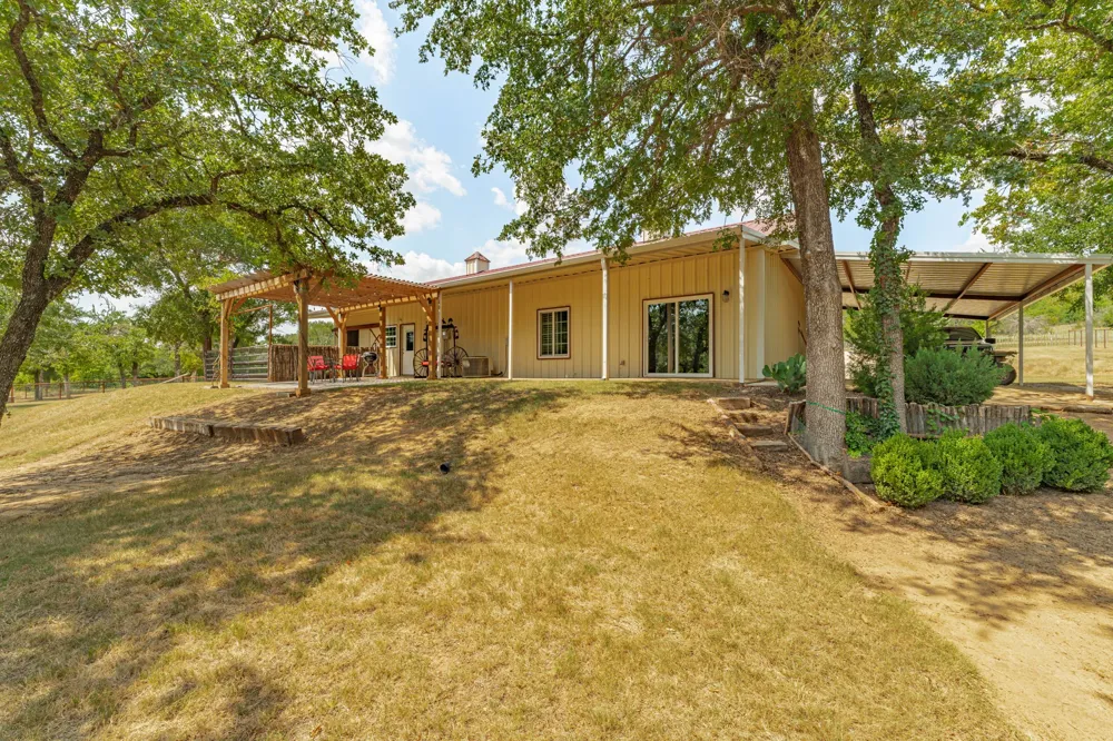 1155 Horsemans Drive Stephenville, TX 76401