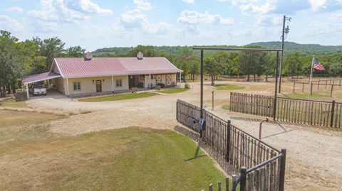 1155 Horsemans Drive