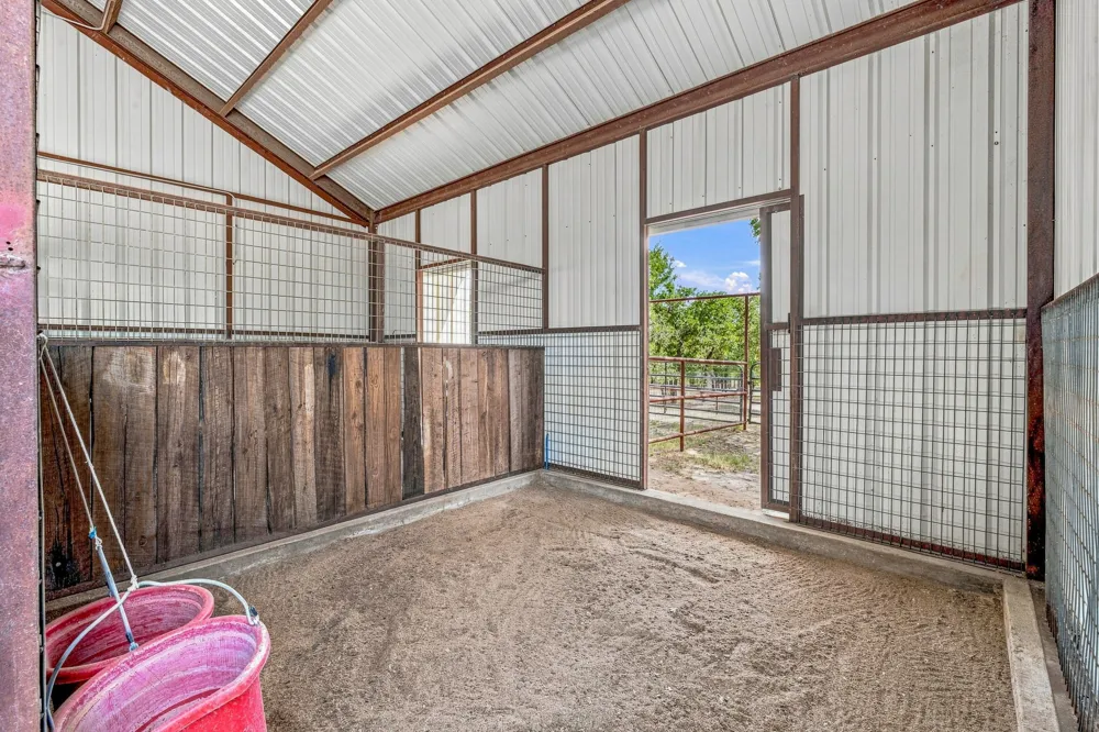 1155 Horsemans Drive Stephenville, TX 76401
