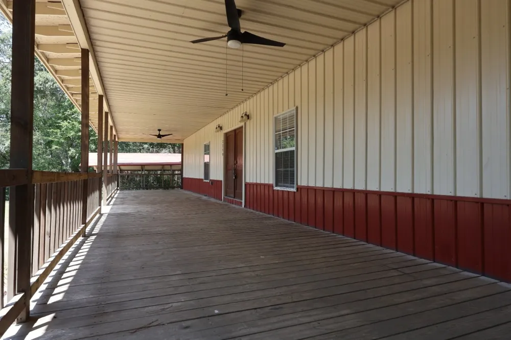 2210 West Corsicana St Athens, TX 75751
