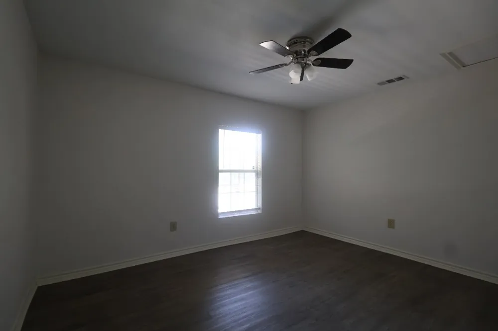 2210 West Corsicana St Athens, TX 75751