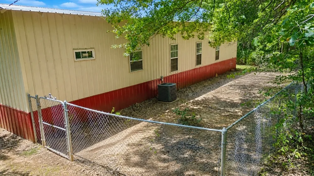 2210 West Corsicana St Athens, TX 75751