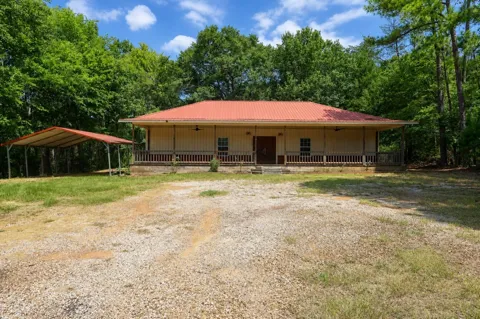2210 West Corsicana St