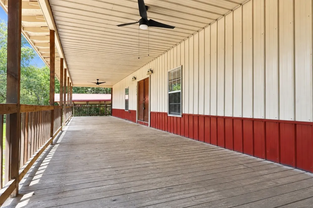 2210 West Corsicana St Athens, TX 75751
