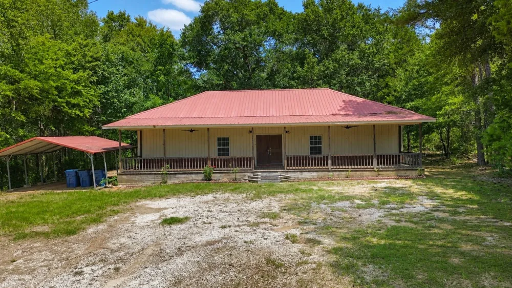 2210 West Corsicana St Athens, TX 75751