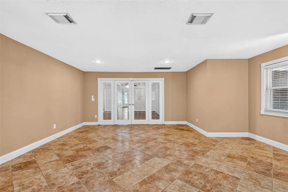 5262 Briarbend Drive Houston, TX 77096