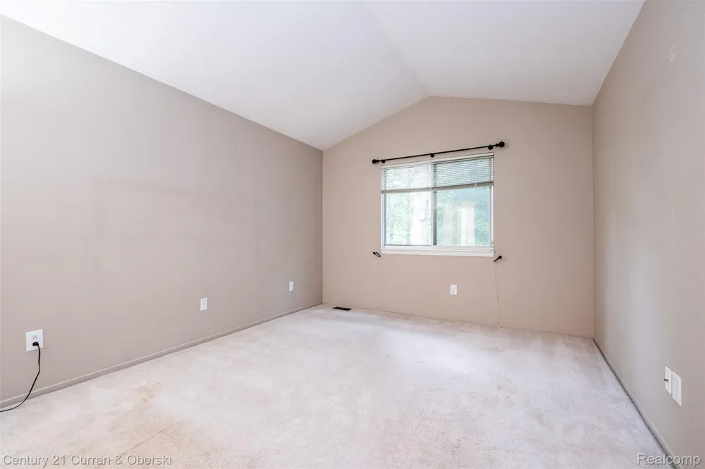 6565 Quail Run Circle Westland City, MI 48185
