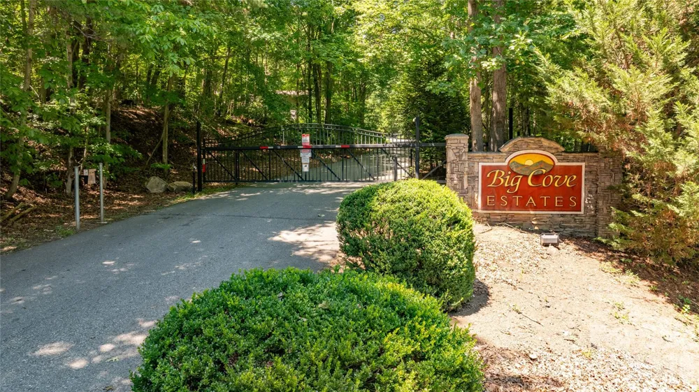 222 Hidden Ridge Drive Candler, NC 28715