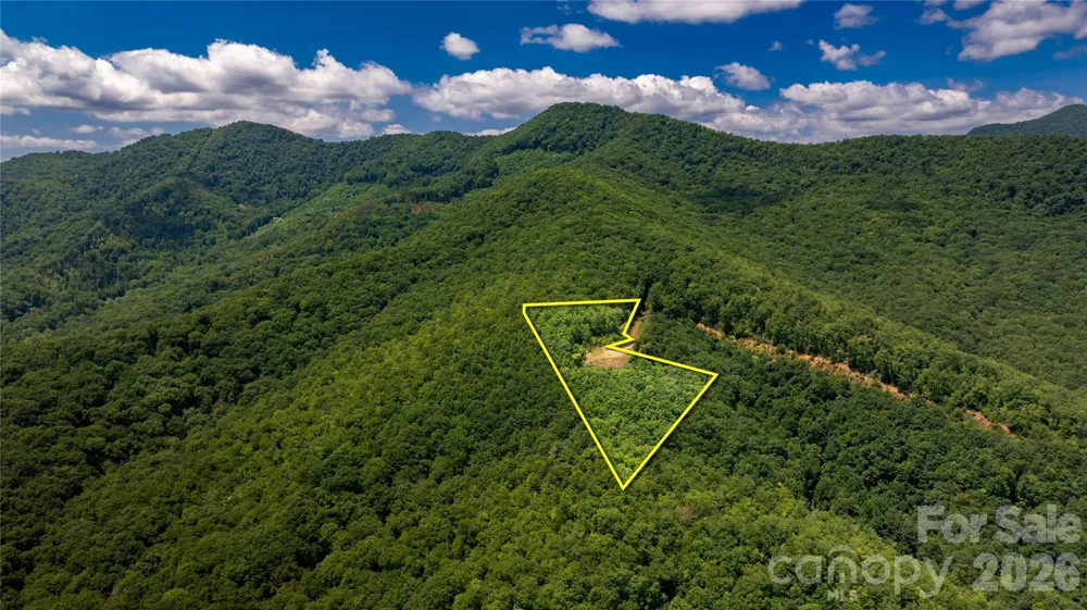222 Hidden Ridge Drive Candler, NC 28715