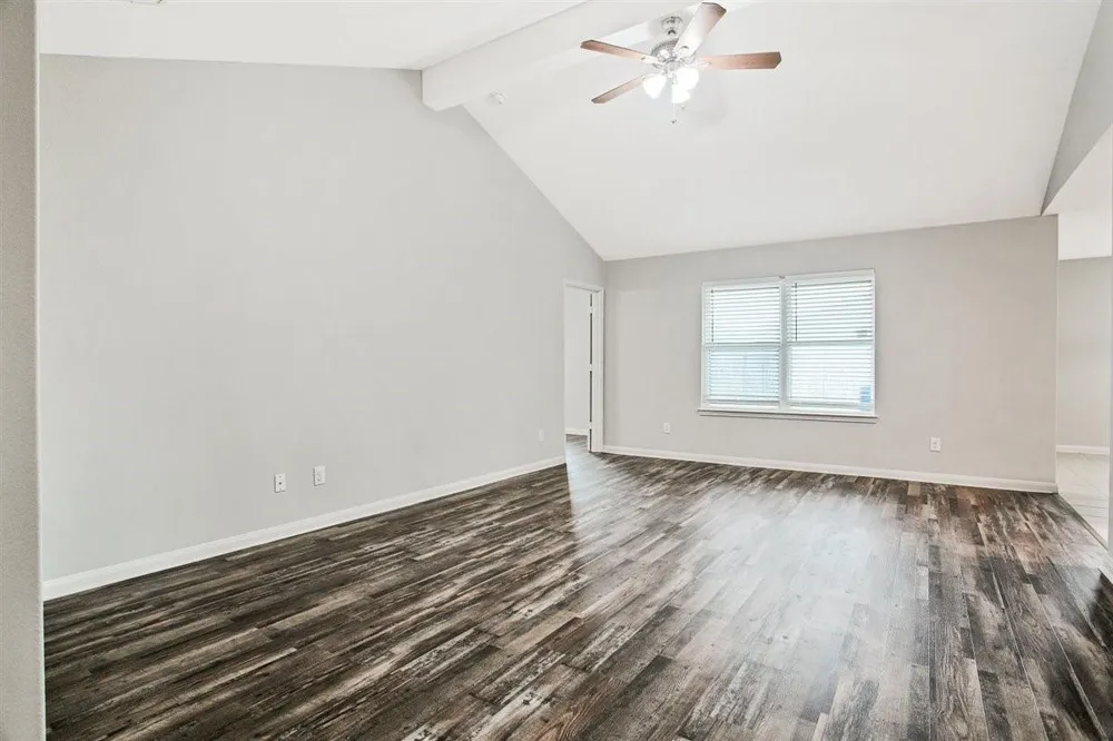 104 Indigo Brush Drive La Marque, TX 77568