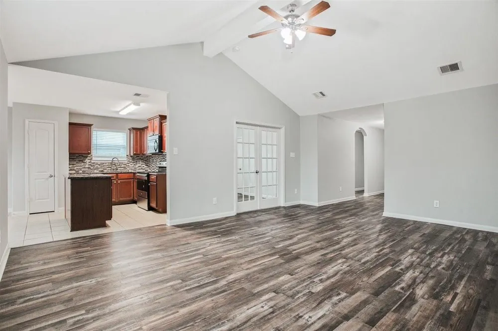 104 Indigo Brush Drive La Marque, TX 77568