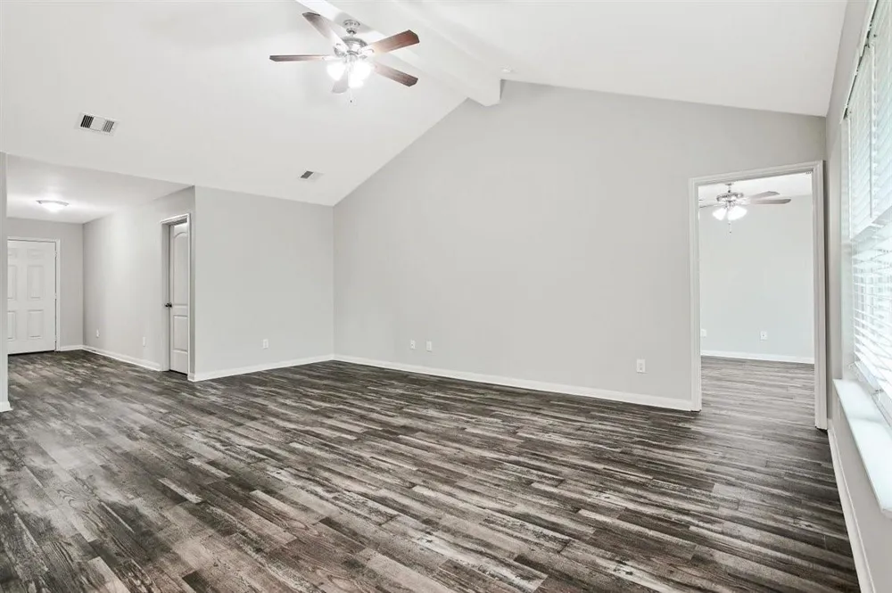104 Indigo Brush Drive La Marque, TX 77568