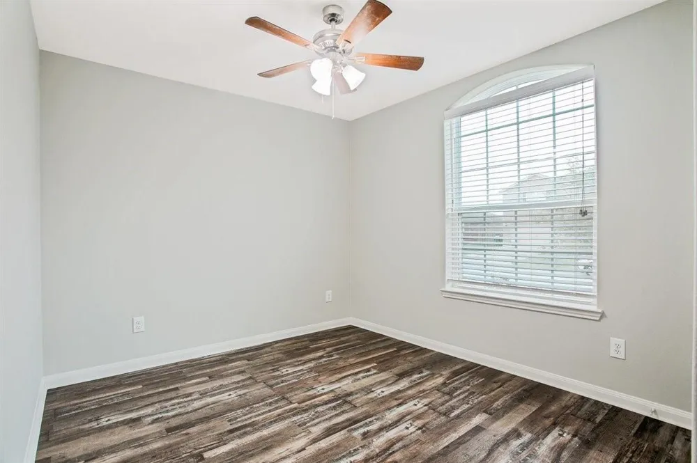 104 Indigo Brush Drive La Marque, TX 77568