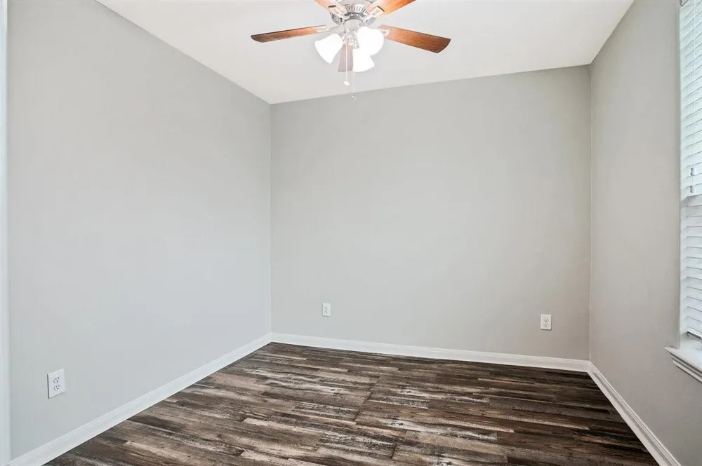 104 Indigo Brush Drive La Marque, TX 77568