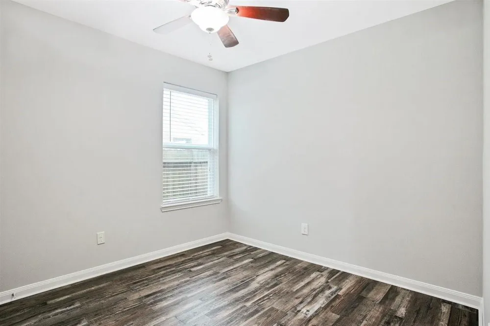 104 Indigo Brush Drive La Marque, TX 77568