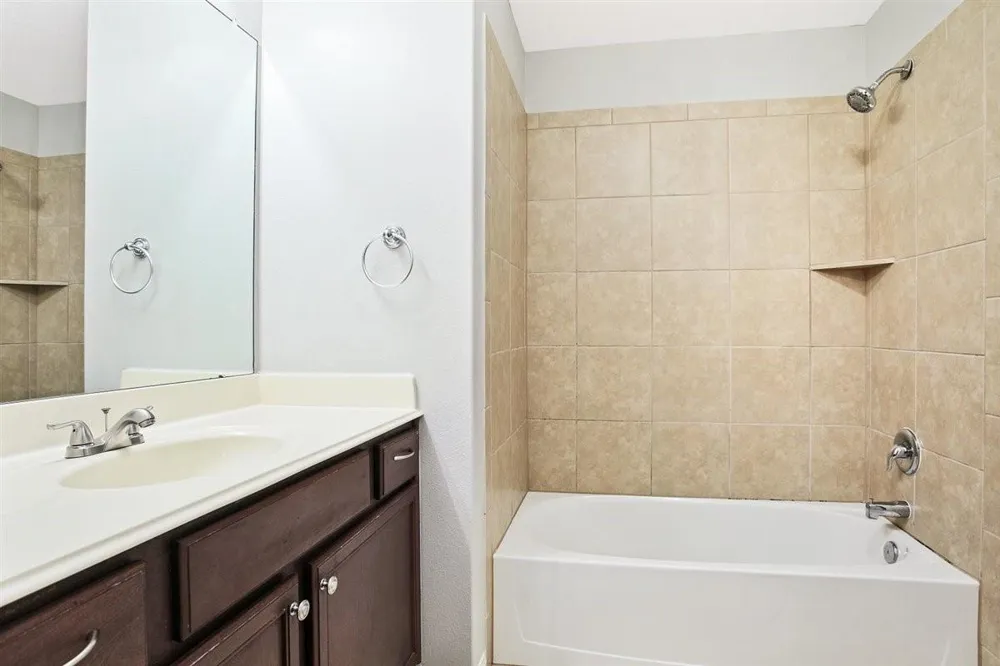 104 Indigo Brush Drive La Marque, TX 77568
