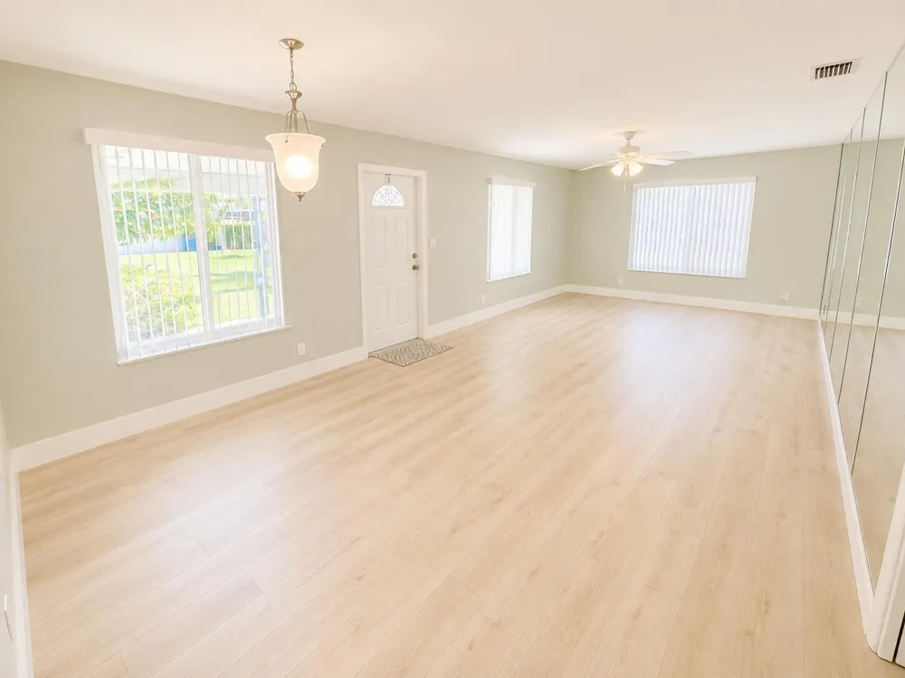 1232 Cabana Road #1 Singer Island, FL 33404