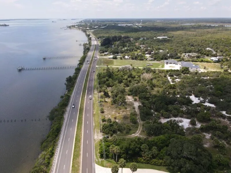 1790 U.s. 1 Malabar, FL 32950
