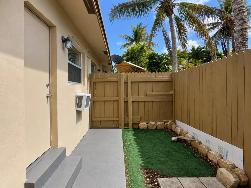 181 NW 42nd Street #2 Oakland Park, FL 33309