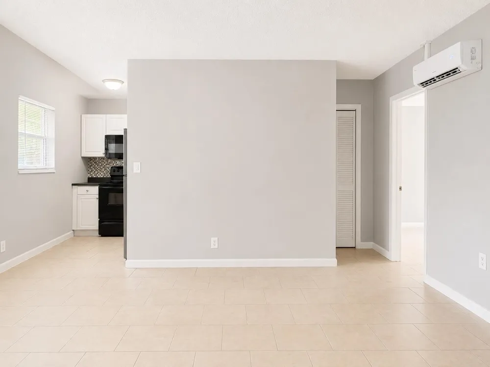 181 NW 42nd Street #2 Oakland Park, FL 33309