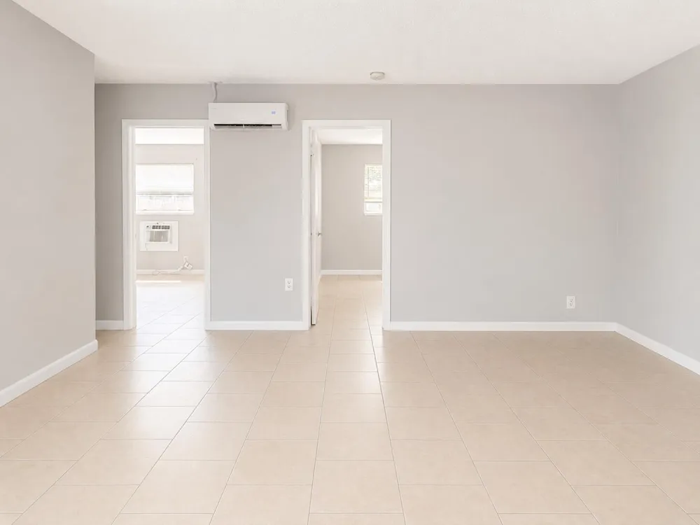 181 NW 42nd Street #2 Oakland Park, FL 33309