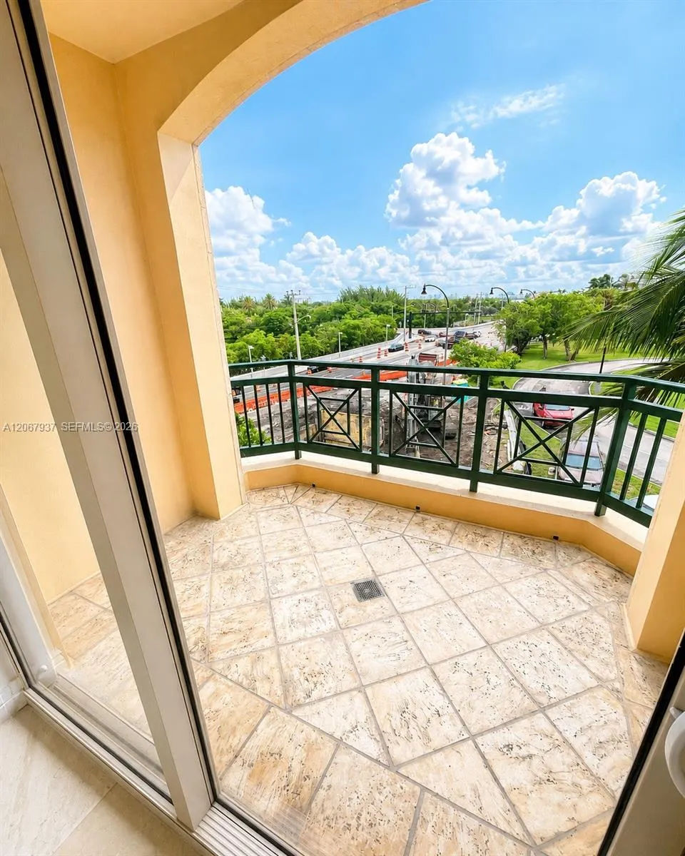 3501 Ocean Dr #V1 Hollywood, FL 33019