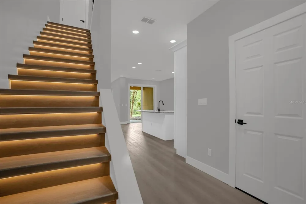 815 ASSEMBLY COURT Kissimmee, FL 34747