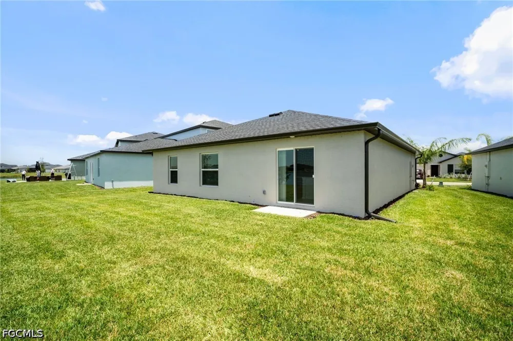 paradiso Way North Fort Myers, FL 33917