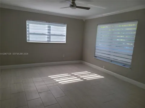 1240 NE 207th Ter