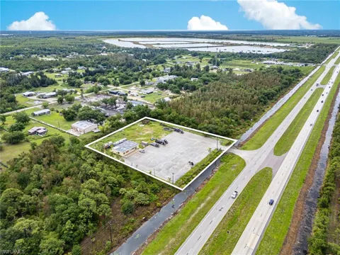 16070 Tamiami Trail