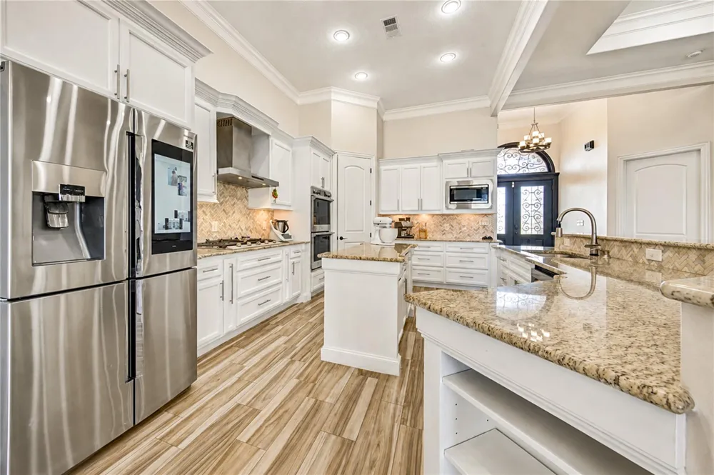 8245 Stacy Beaumont, TX 77705