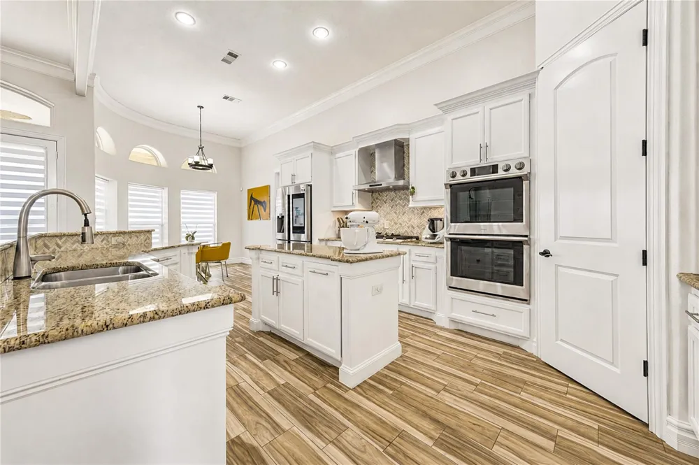 8245 Stacy Beaumont, TX 77705