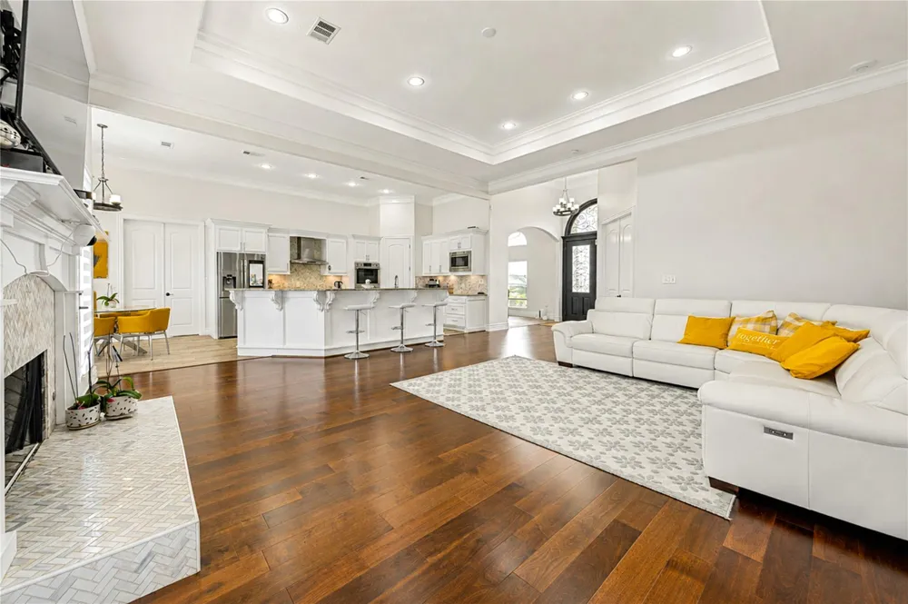 8245 Stacy Beaumont, TX 77705
