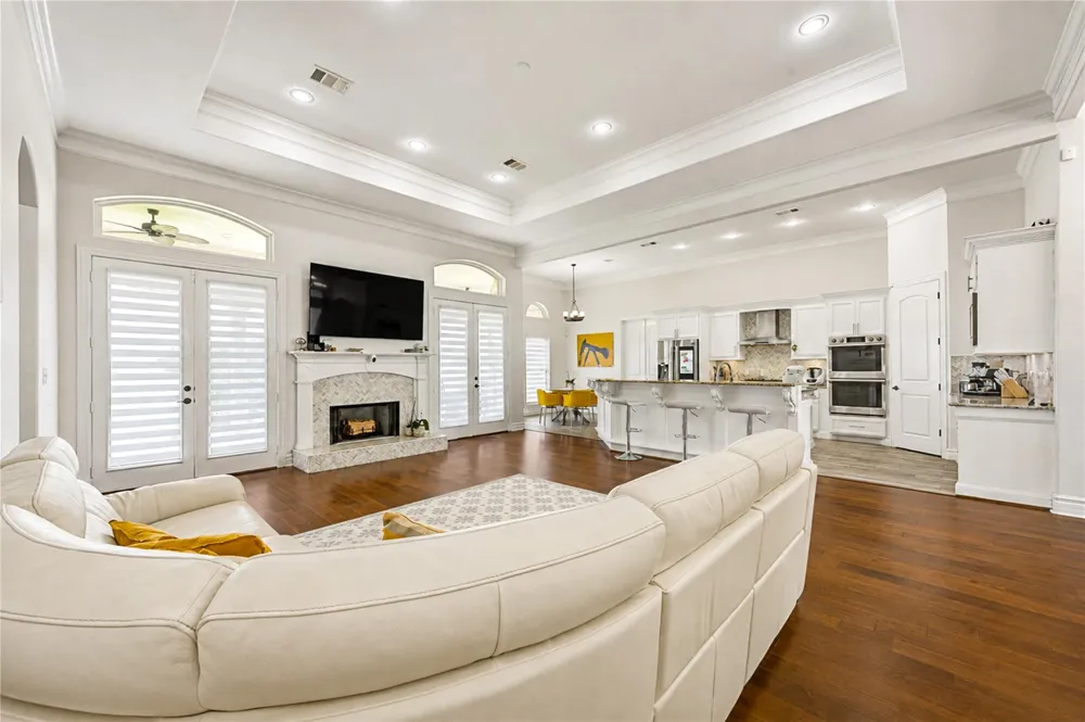 8245 Stacy Beaumont, TX 77705