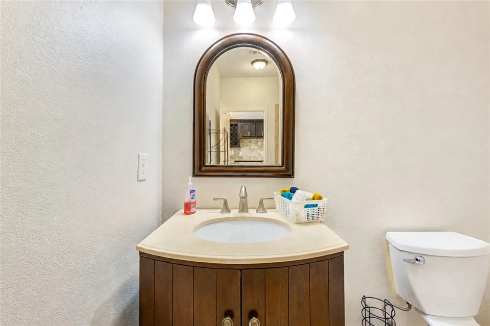 8245 Stacy Beaumont, TX 77705