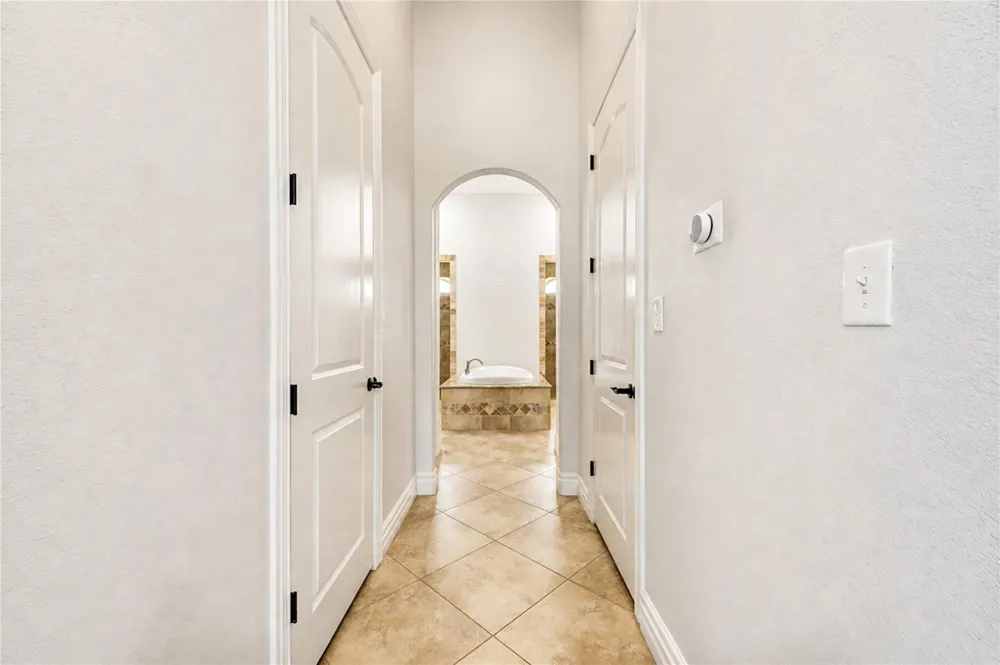 8245 Stacy Beaumont, TX 77705