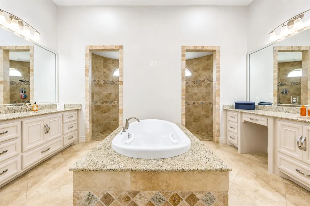 8245 Stacy Beaumont, TX 77705