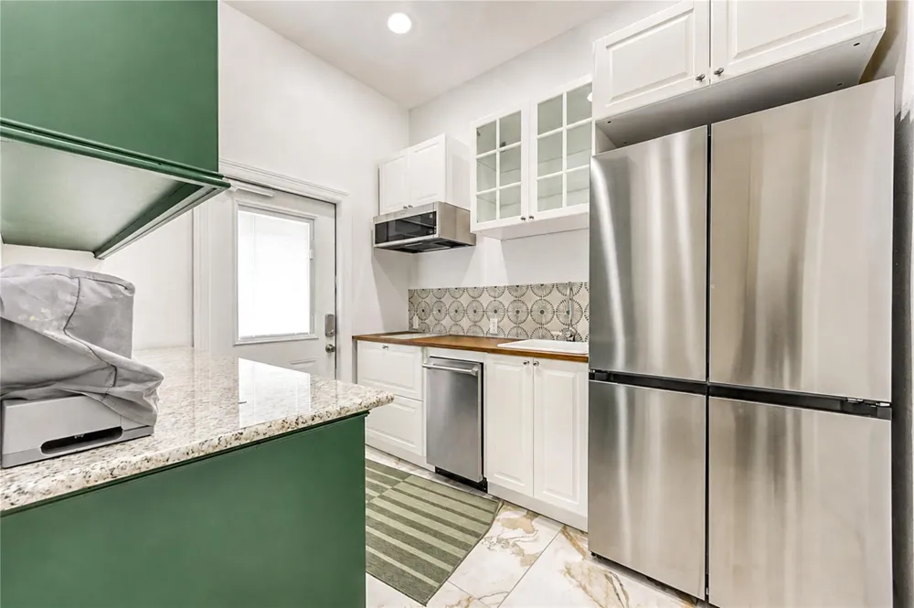 8245 Stacy Beaumont, TX 77705