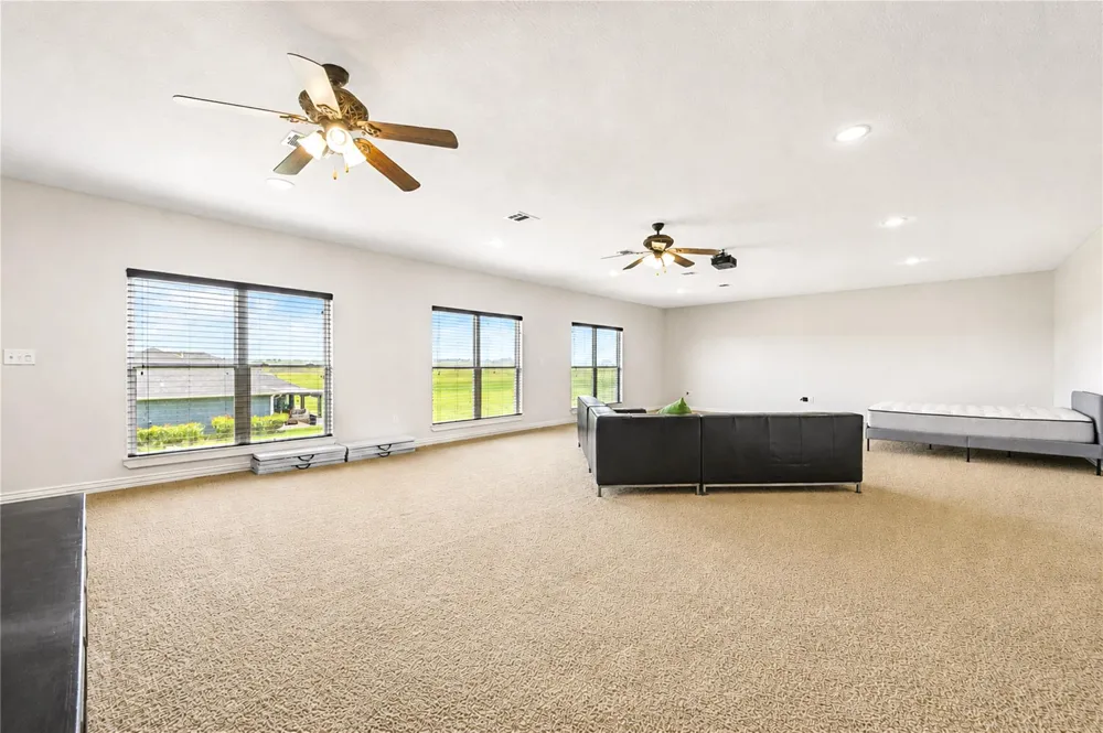 8245 Stacy Beaumont, TX 77705