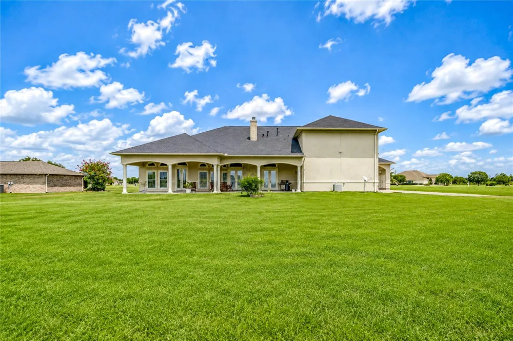 8245 Stacy Beaumont, TX 77705