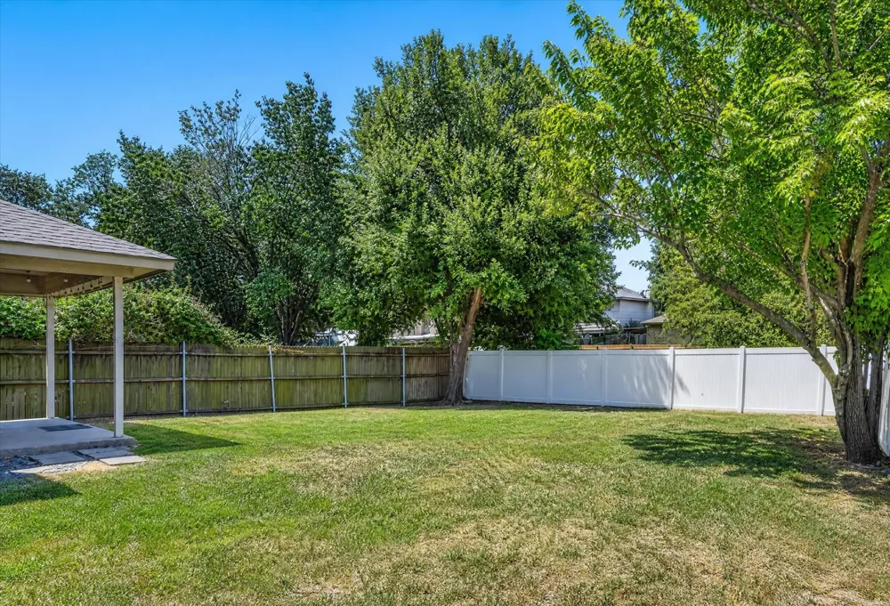 7717 Dove Court Watauga, TX 76148