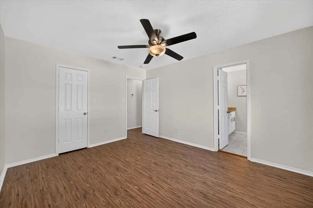 7717 Dove Court Watauga, TX 76148