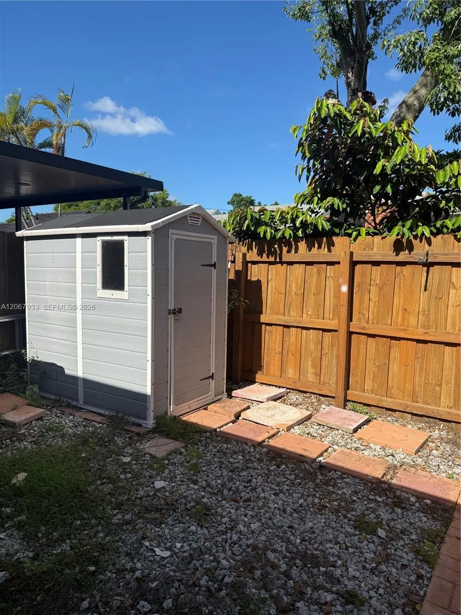 8397 SW 147th Pl Miami, FL 33193
