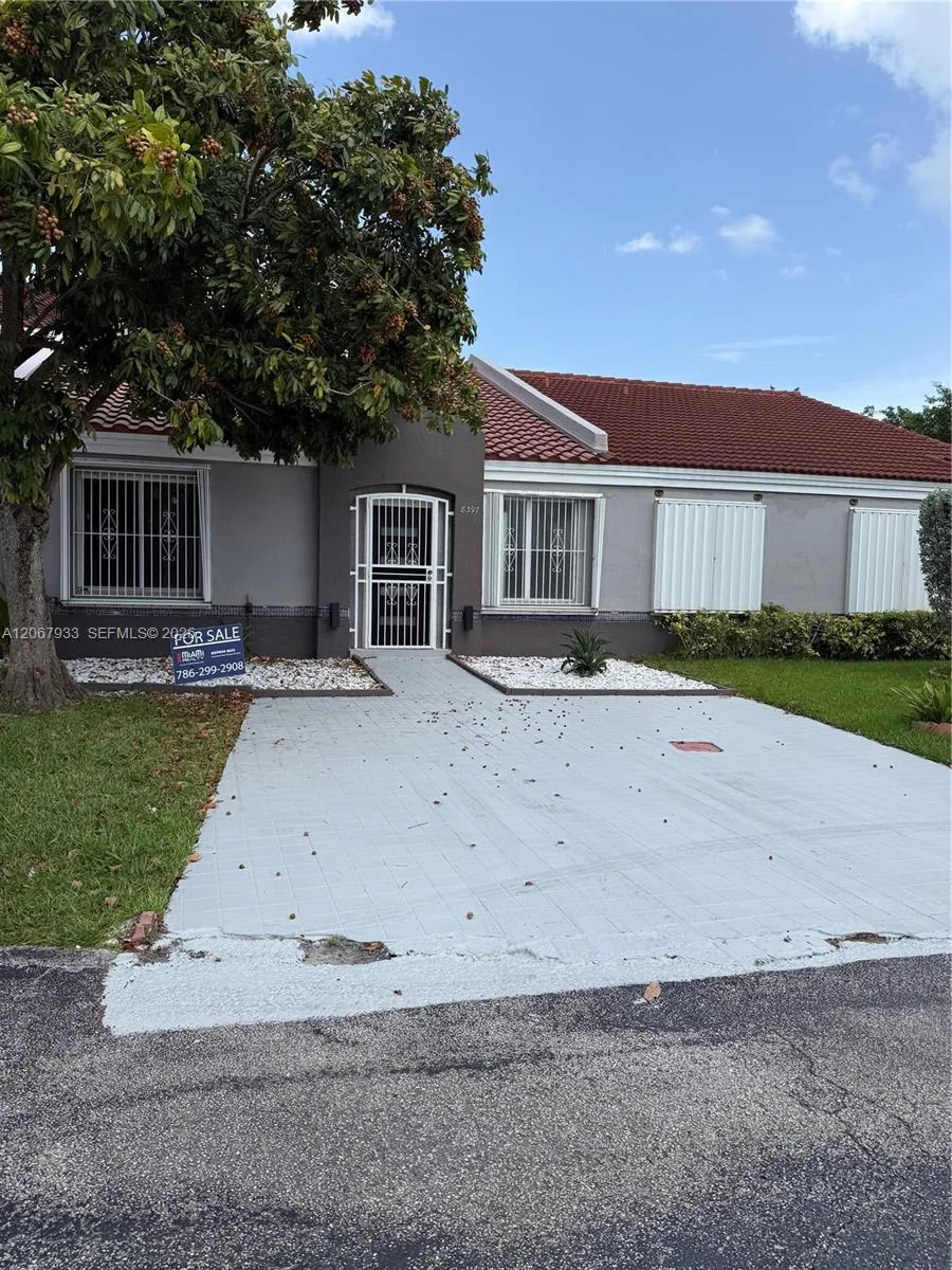 8397 SW 147th Pl Miami, FL 33193