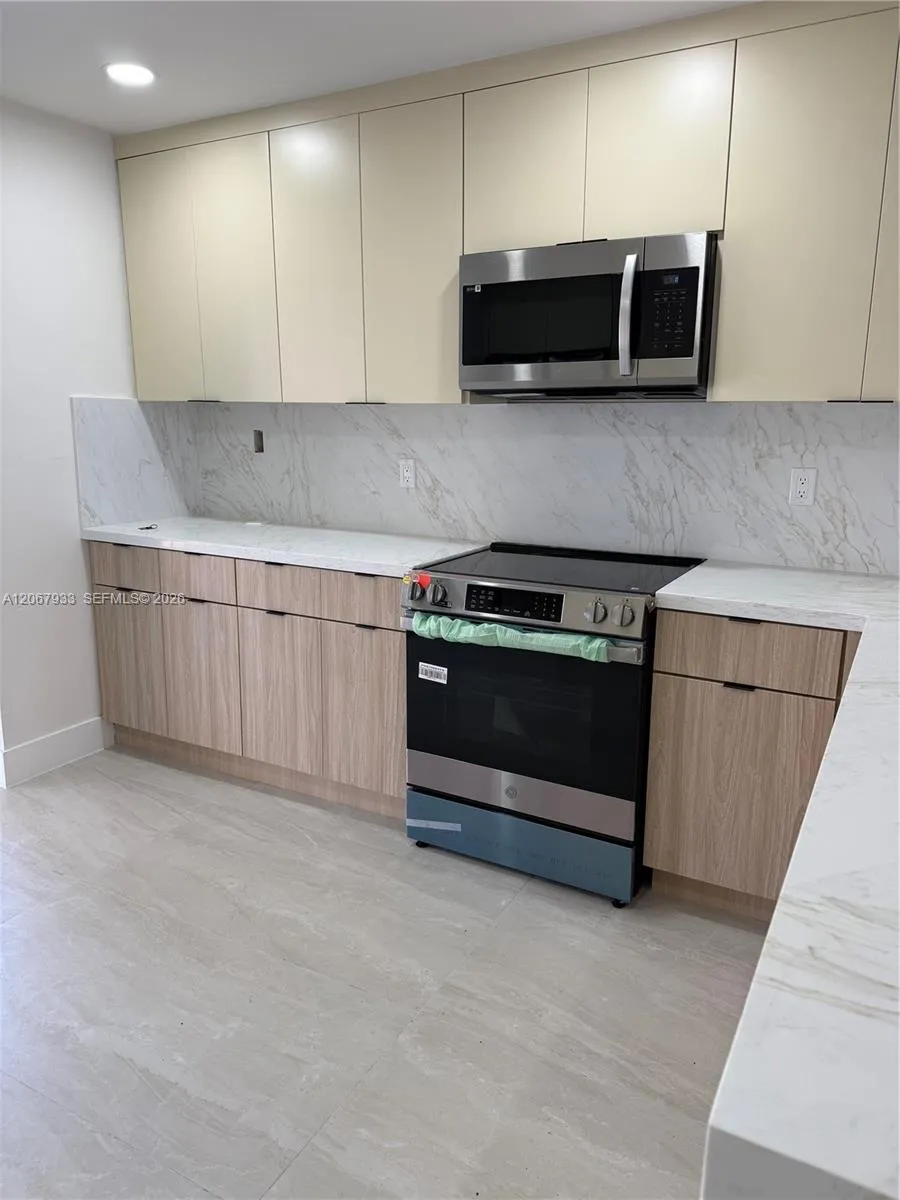 8397 SW 147th Pl Miami, FL 33193