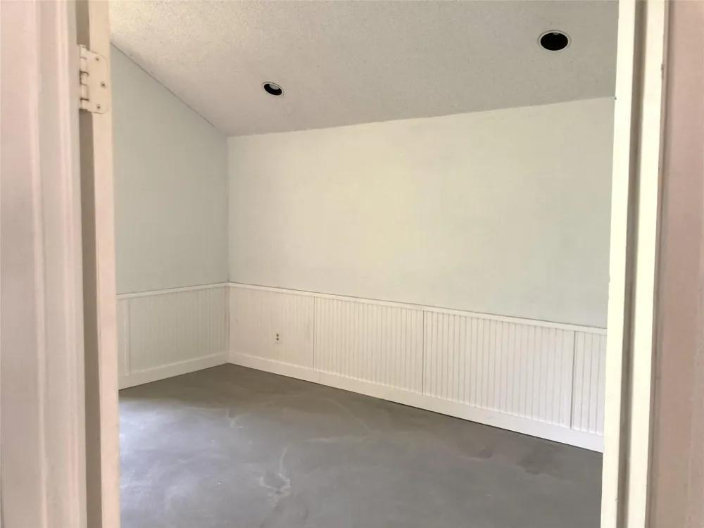 1836 Veranda Drive West Columbia, TX 77486