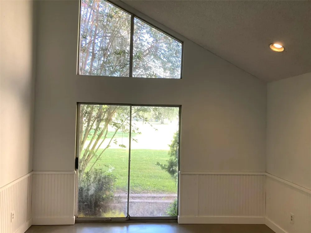 1836 Veranda Drive West Columbia, TX 77486