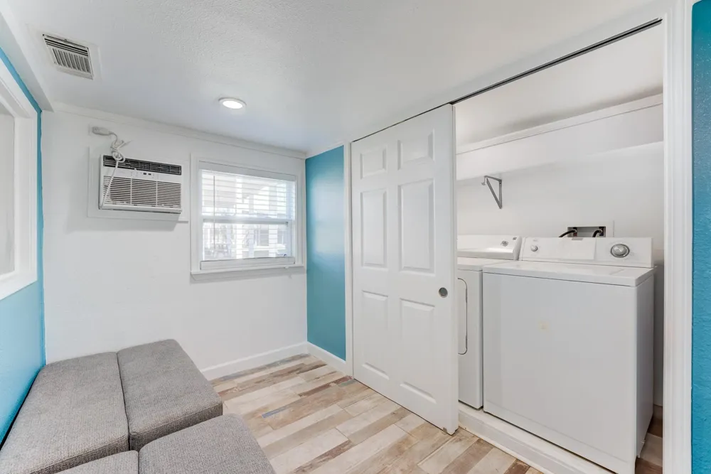 4211 Surf Drive Galveston, TX 77554